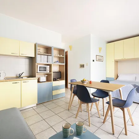 Lejlighed Bilocale 6 With Balconyterrace Cannero Riviera